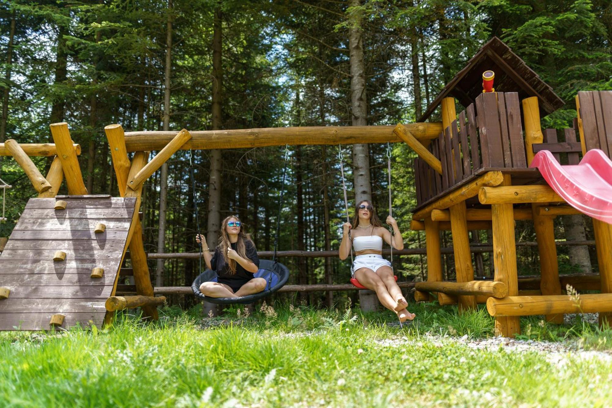 Lesna Bacowka Villa Nowy Targ Exteriör bild